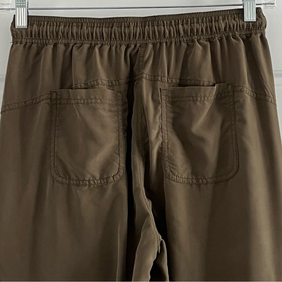 Anthropologie Parachute Pants Olive Green Pull On Cropped Streetwear Size XS - Picture 9 of 14